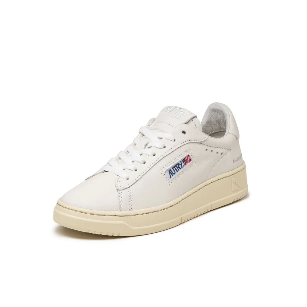 Autry Wmns Dallas Low ADLWGG01 / weiss
