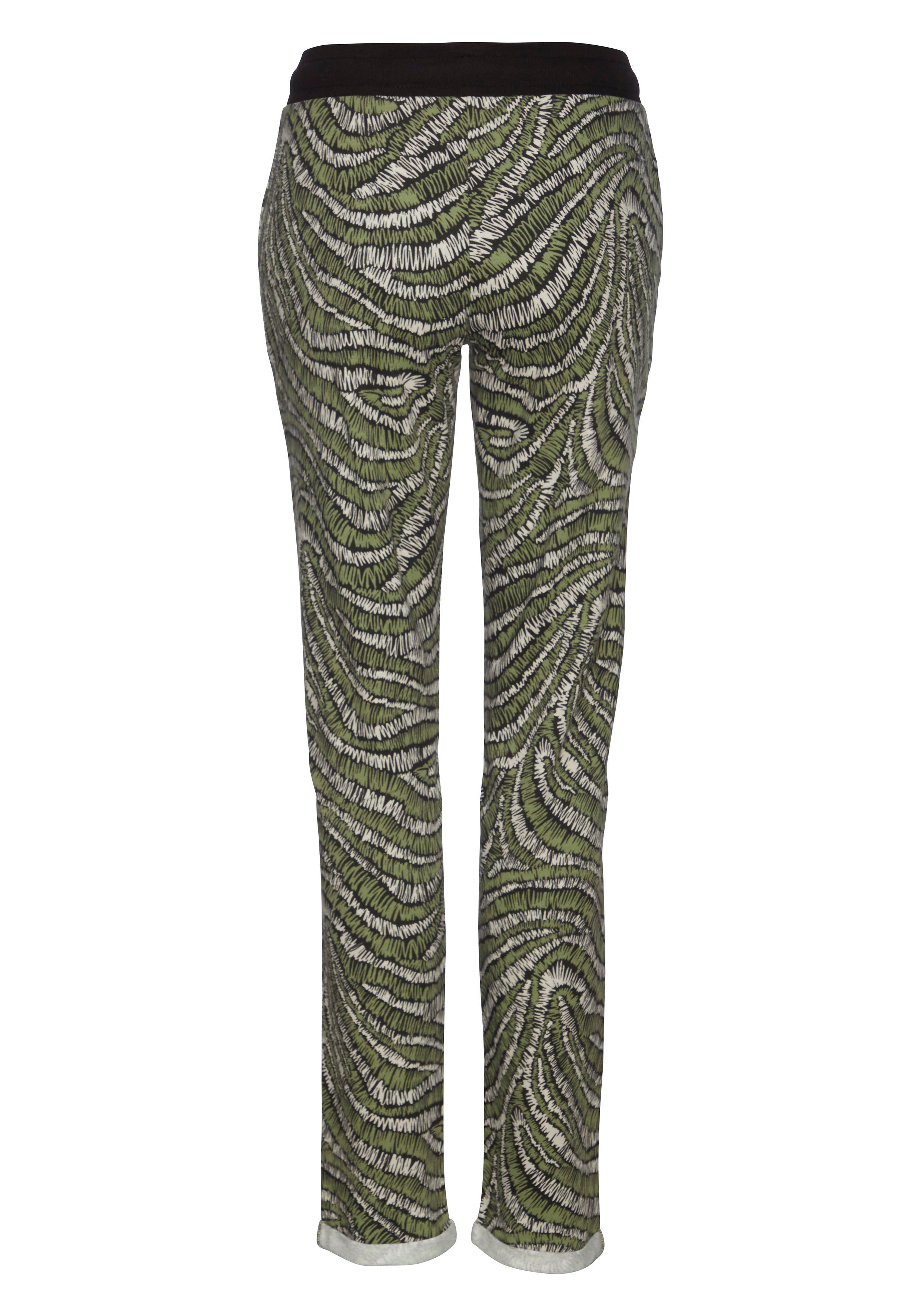LASCANA Sweathose mit seitlichen Eingrifftaschen, Loungeanzug