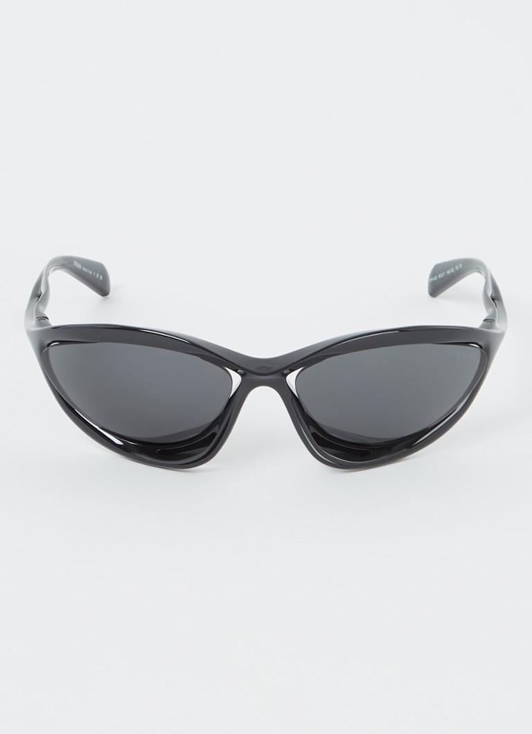 Ochelari de soare Prada cu lentile cat-eye PRA23S