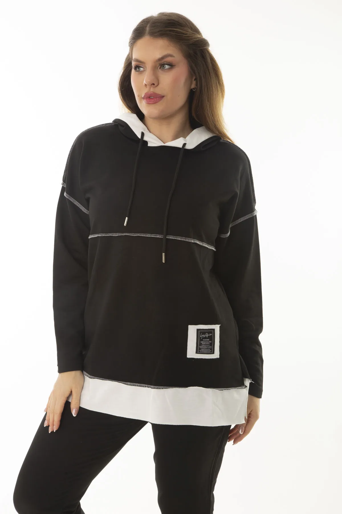 Şans  Großer schwarzer Garni- und Naht-Sweatshirt-Hosen-Doppelanzug für Damen in Schwarz, 65N37006