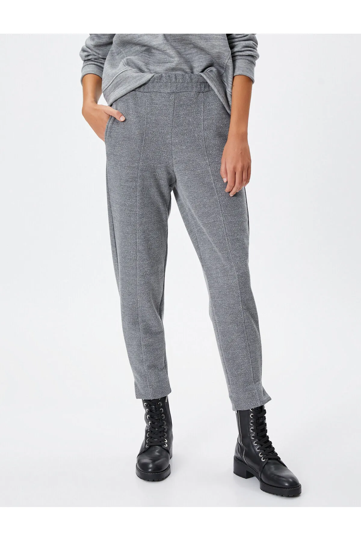 Koton  Jogger-Jogginghose mit elastischem Bund und gerippten Taschen
