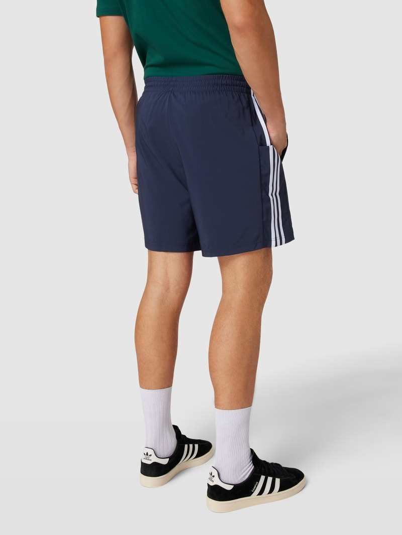 Shorts mit Label-Stitching in marineblau
