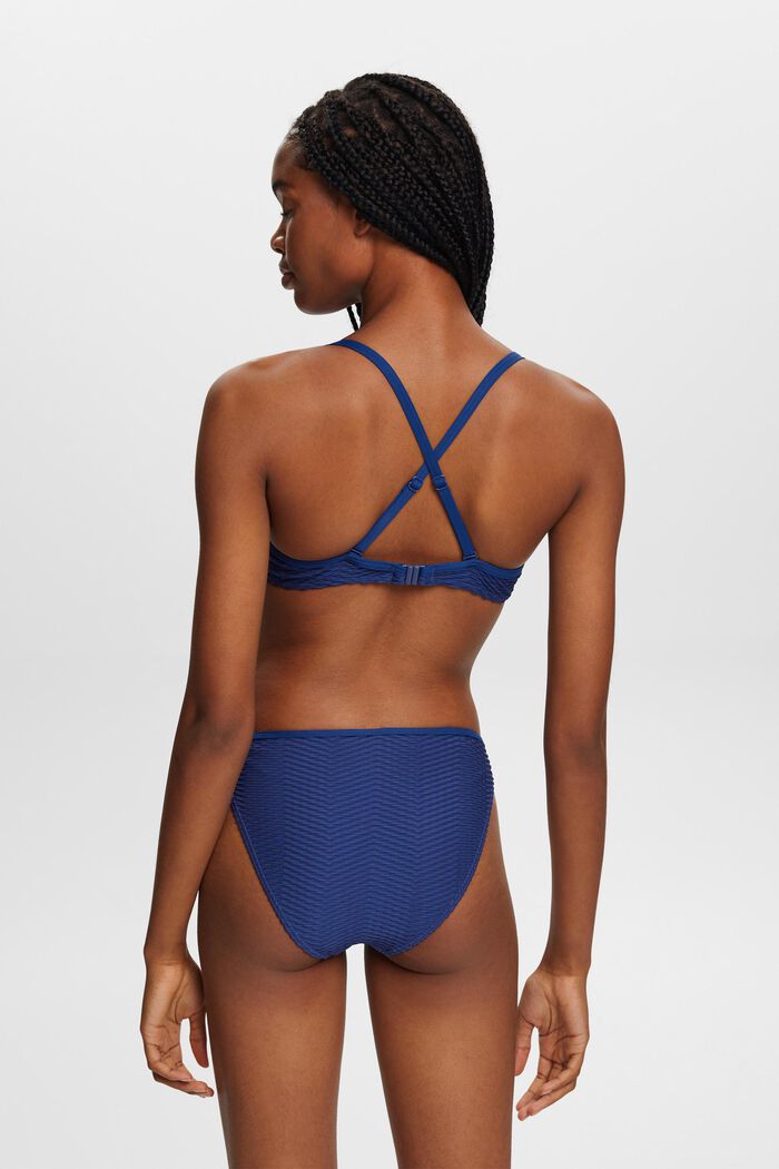 Recycelt: Strukturierte Bikinihose