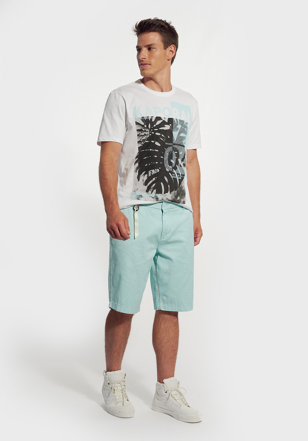 WESLY  Short Homme regular bleu imprimé fleuri en 100% coton