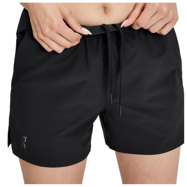 On - Women's Essential Shorts - Laufshorts