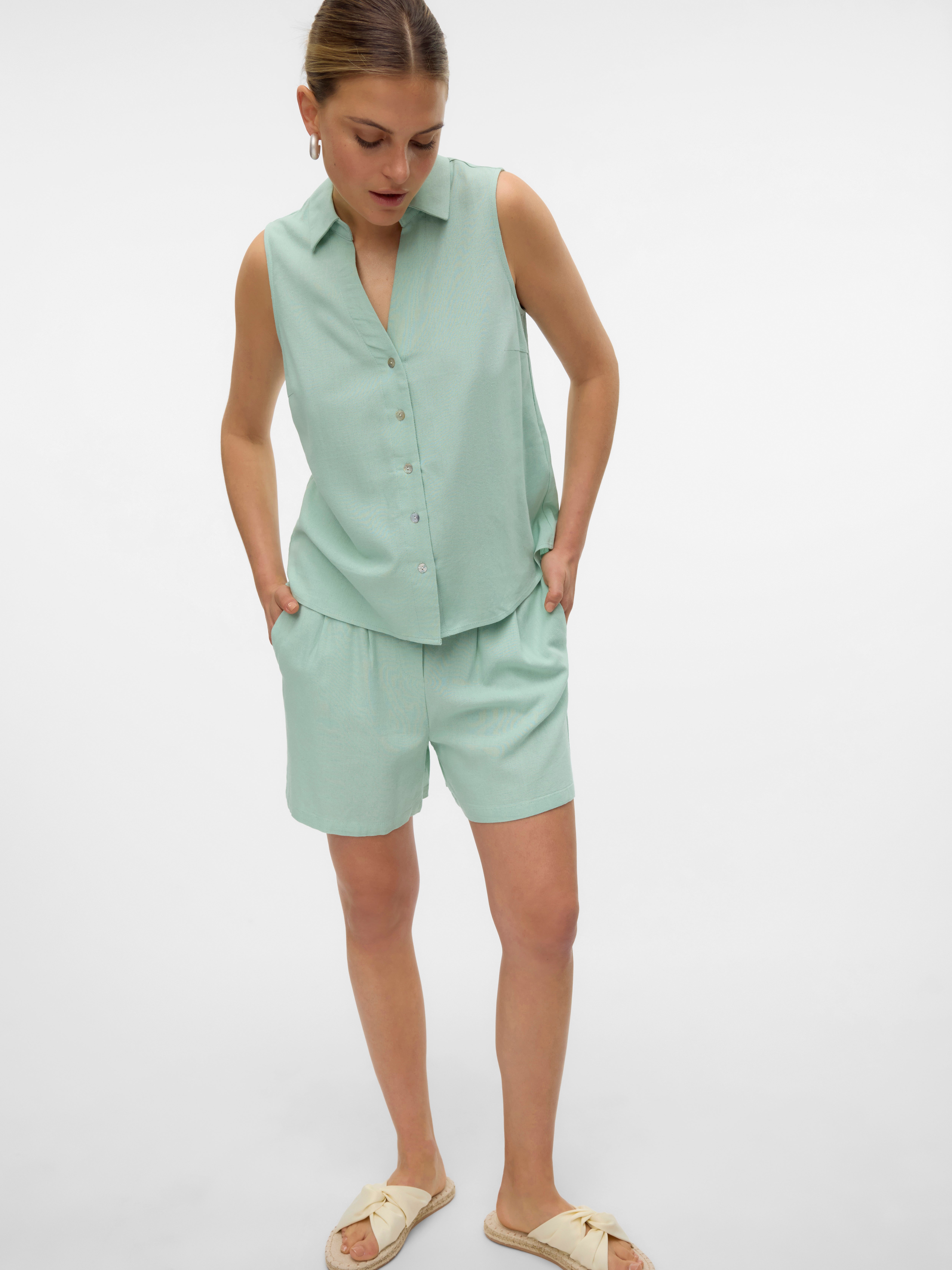 VMJESMILO Shorts