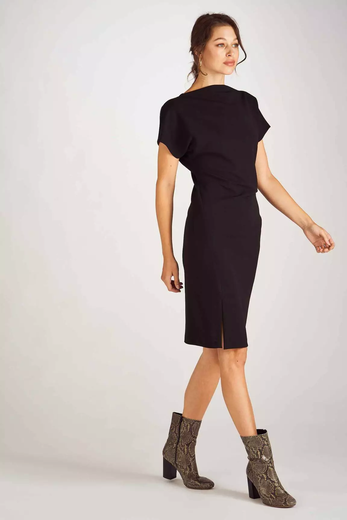 Astrid Black Label Robes Mi Longues Femme couleur noir