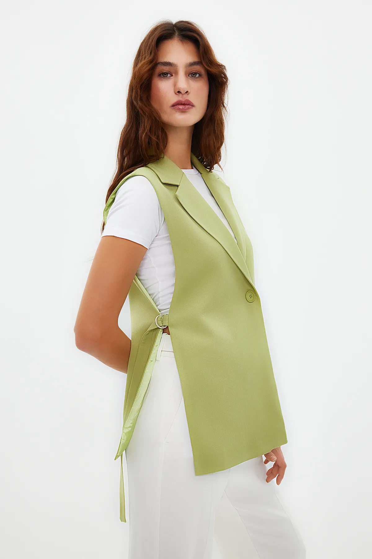 Trendyol Collection  Hellkhakifarbene, taillierte Webweste TWOAW23YE00032