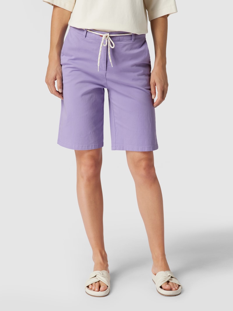 Bermudas mit seitlichen Eingrifftaschen in flieder
