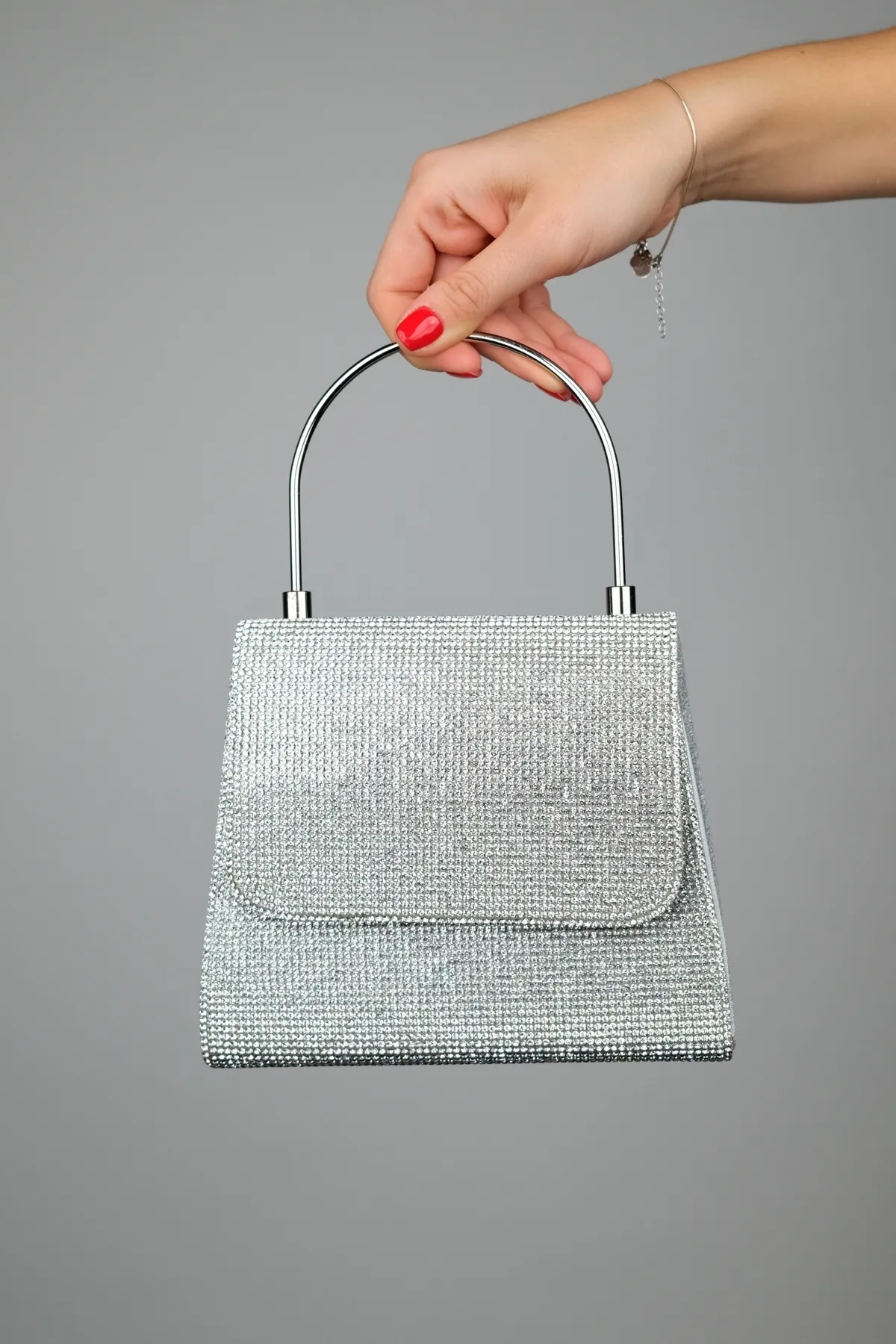 LuviShoes  LAMAYA Damen Handtasche mit silbernem Stein
