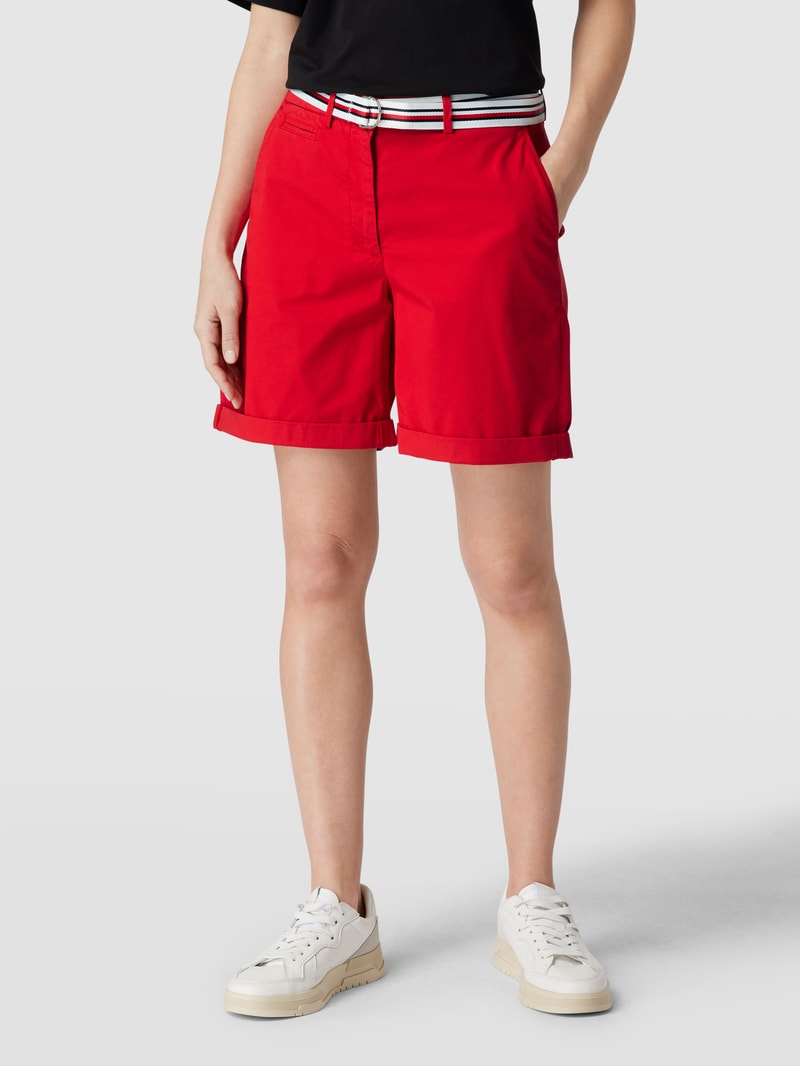 Bermudashorts mit seitlichen Eingrifftaschen in rot