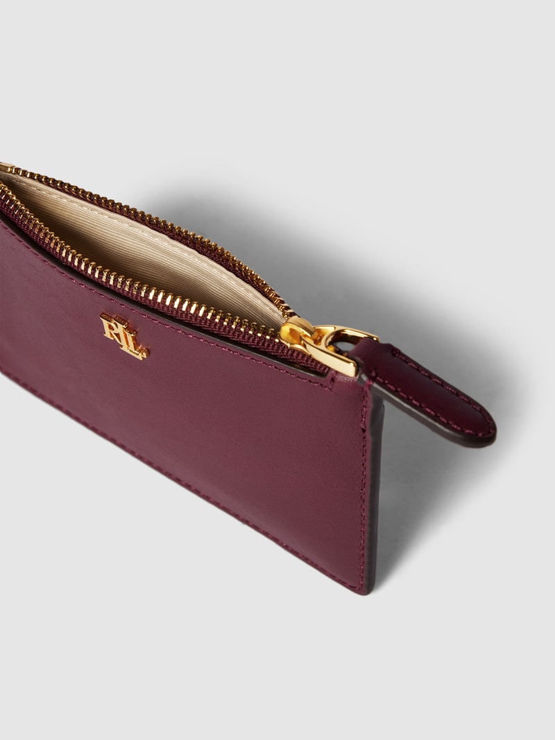 Kartenetui mit Label-Applikation Modell 'ZIP' in bordeaux rot
