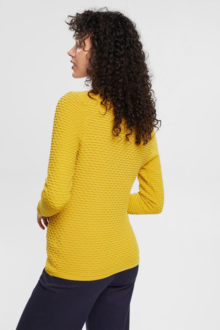 Strukturierter Pullover mit weitem Ausschnitt