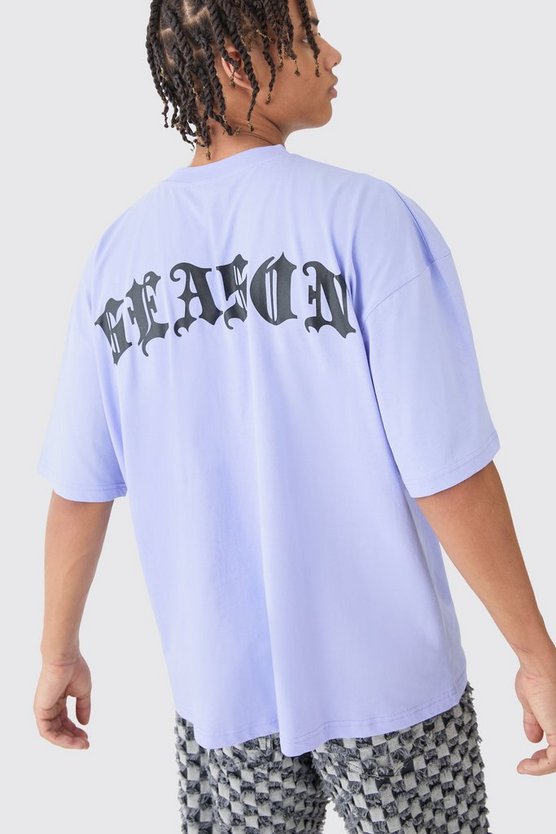 Oversize T-Shirt mit Gothic Season Print