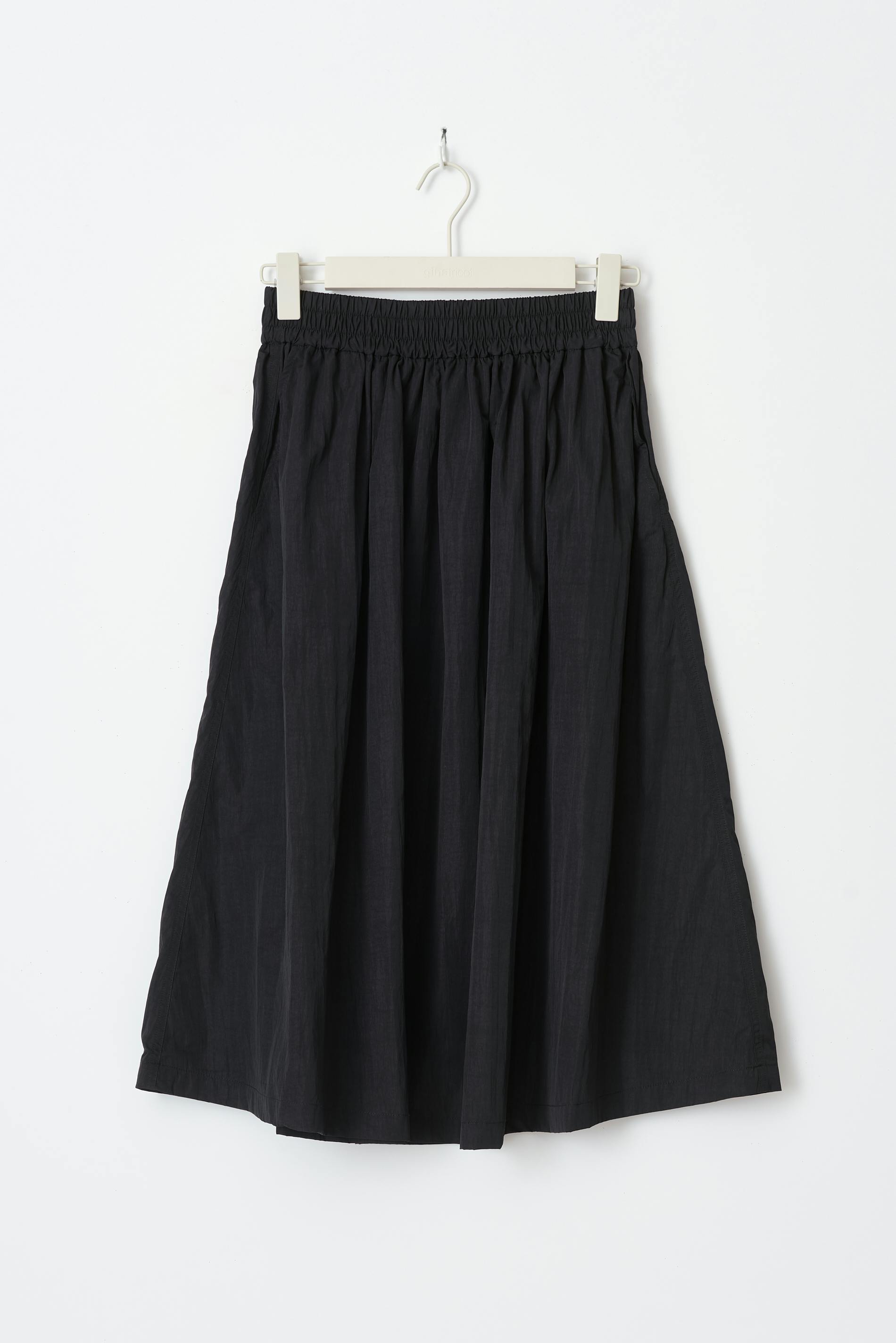 Pleated skirt