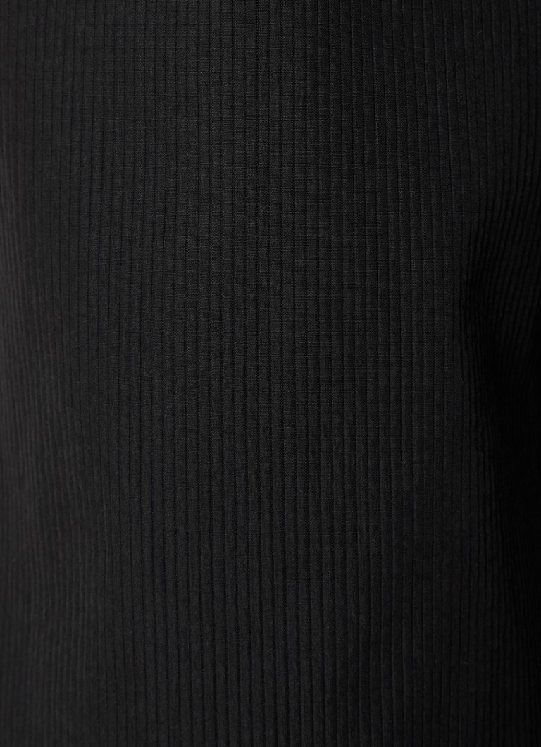 Παντελόνι Tommy Hilfiger σε ίσια γραμμή με καπιτονέ τσέπες