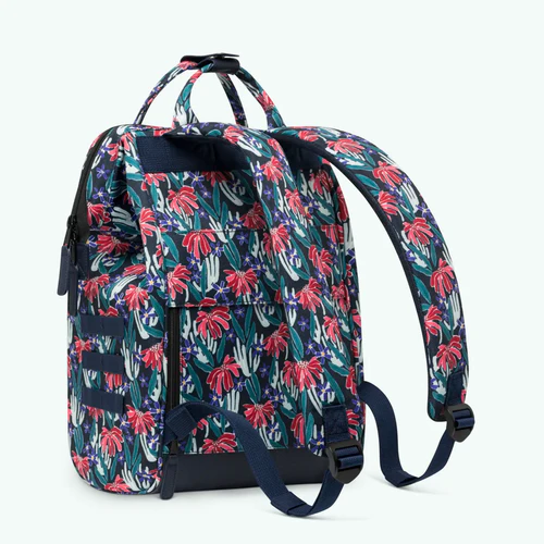 Edea Medium Adventurer Backpack, Blue