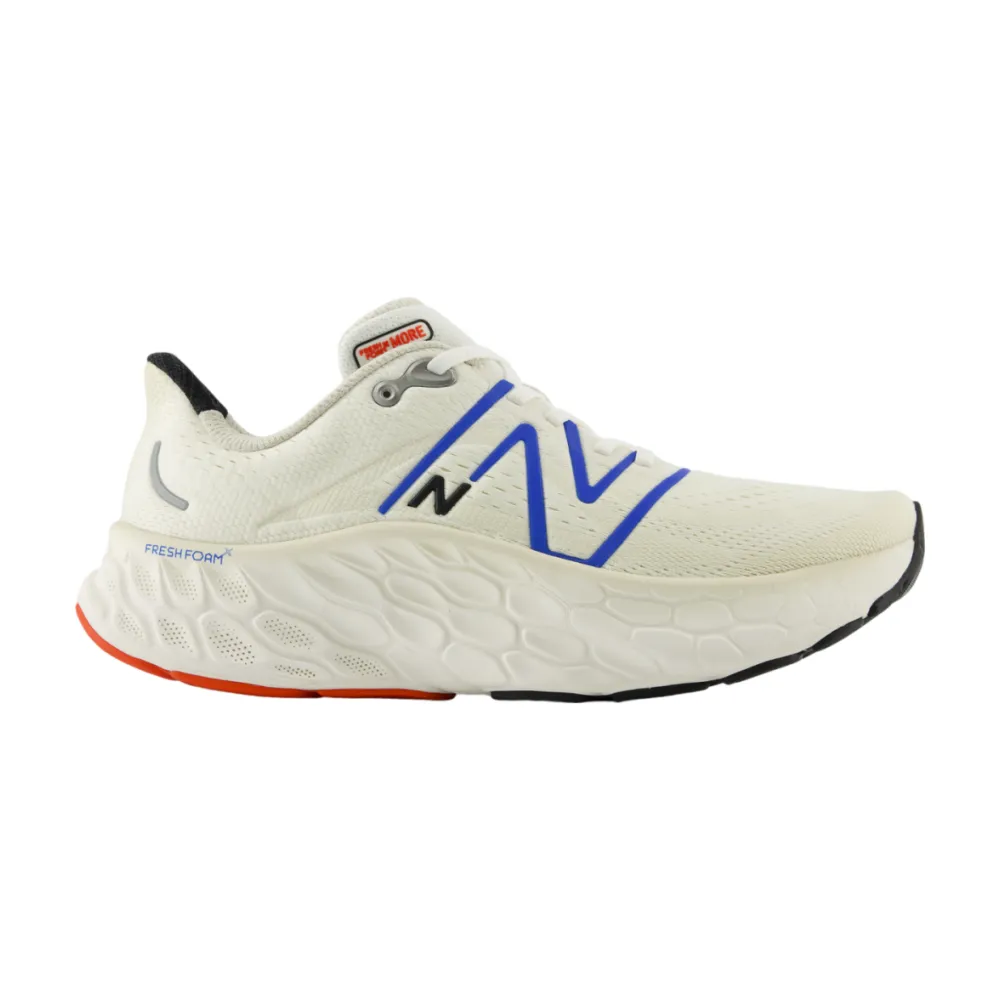 New Balance Fresh Foam X More v4 MMORCE4 / weiss