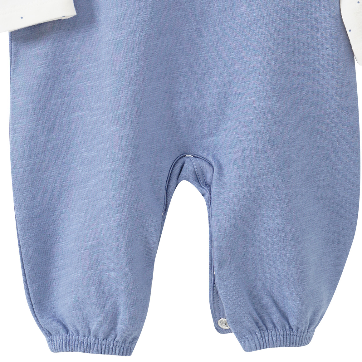 Newborn Strampler und Body mit Bio-Baumwolle