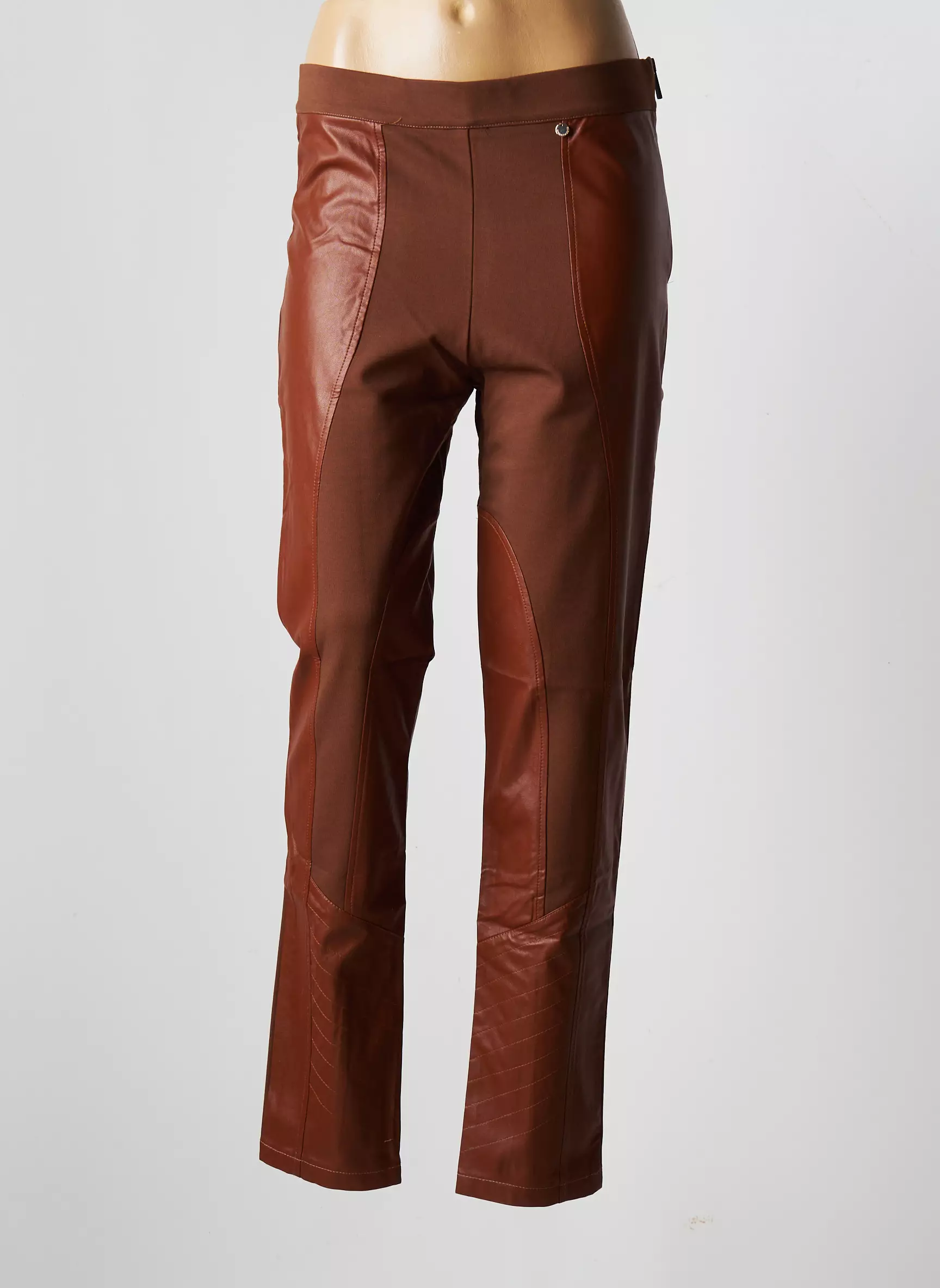 Rinascimento Pantalons Slim Femme couleur marron