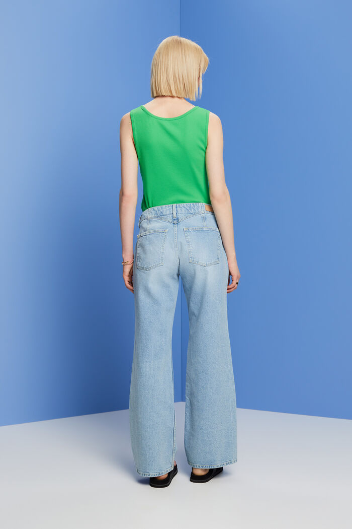 Ausgestellte Retro-Jeans