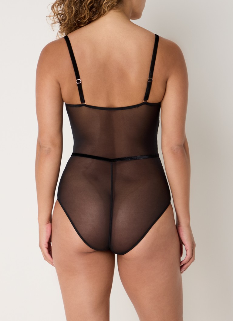 Simone Pérèle  Scenario body van mesh met kant