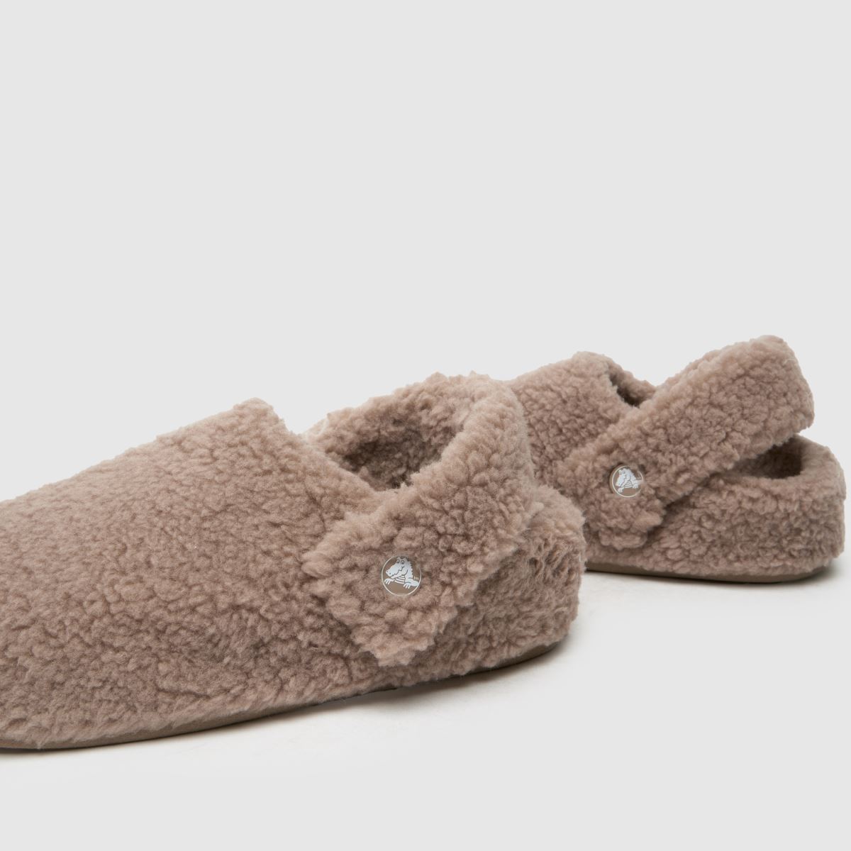 Crocs Classic Cozzy papucs bézs színben