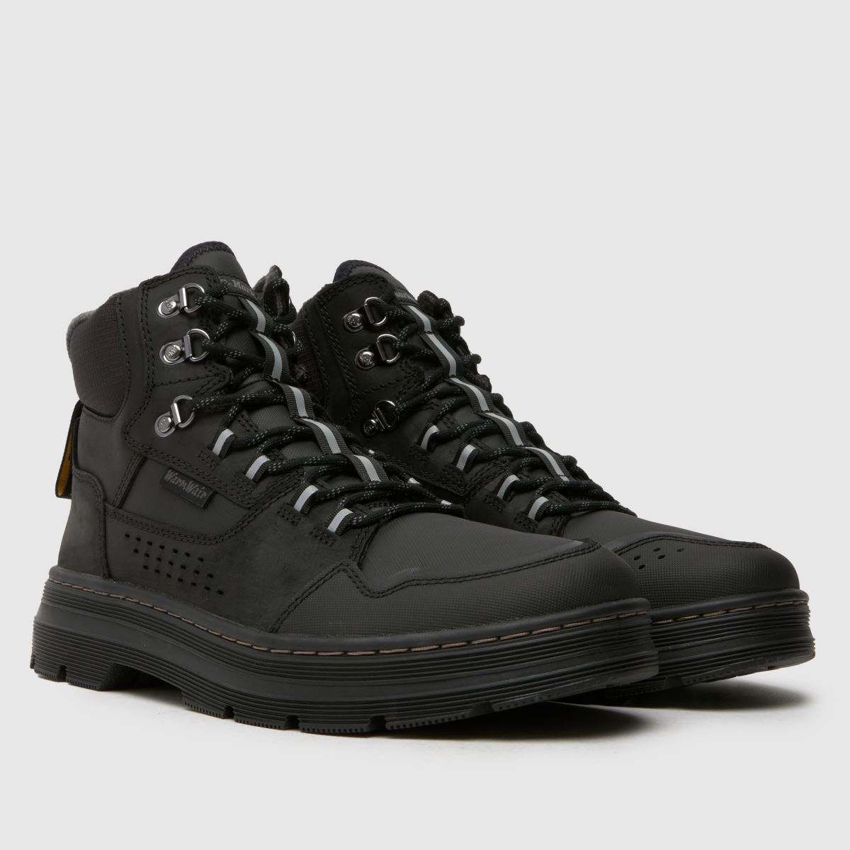 Dr Martens – Rilla – Svarta vinterstövlar med extrem passform