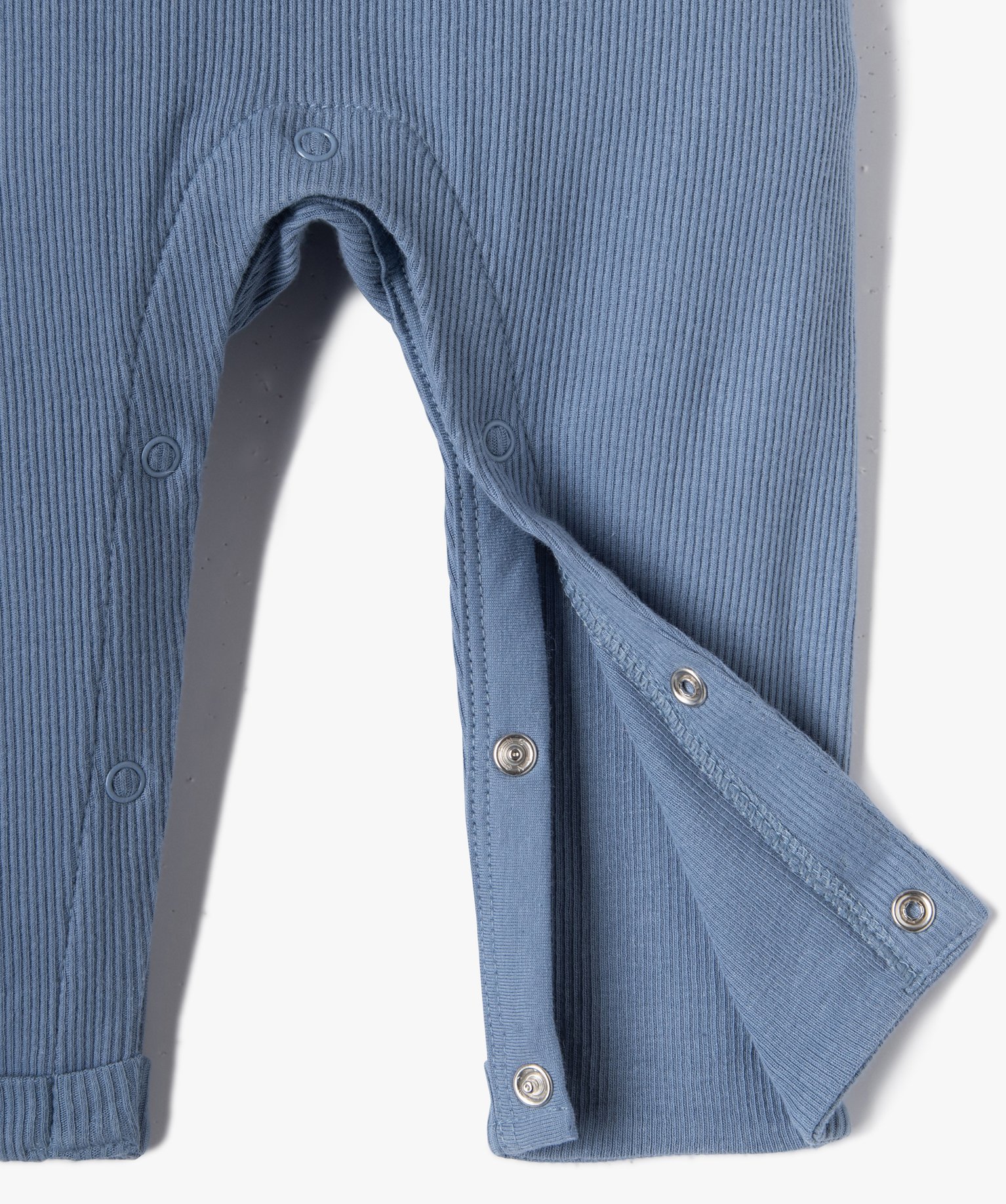 Salopette bébé en maille ctelée unie avec poche fantaisie bleu | GEMO