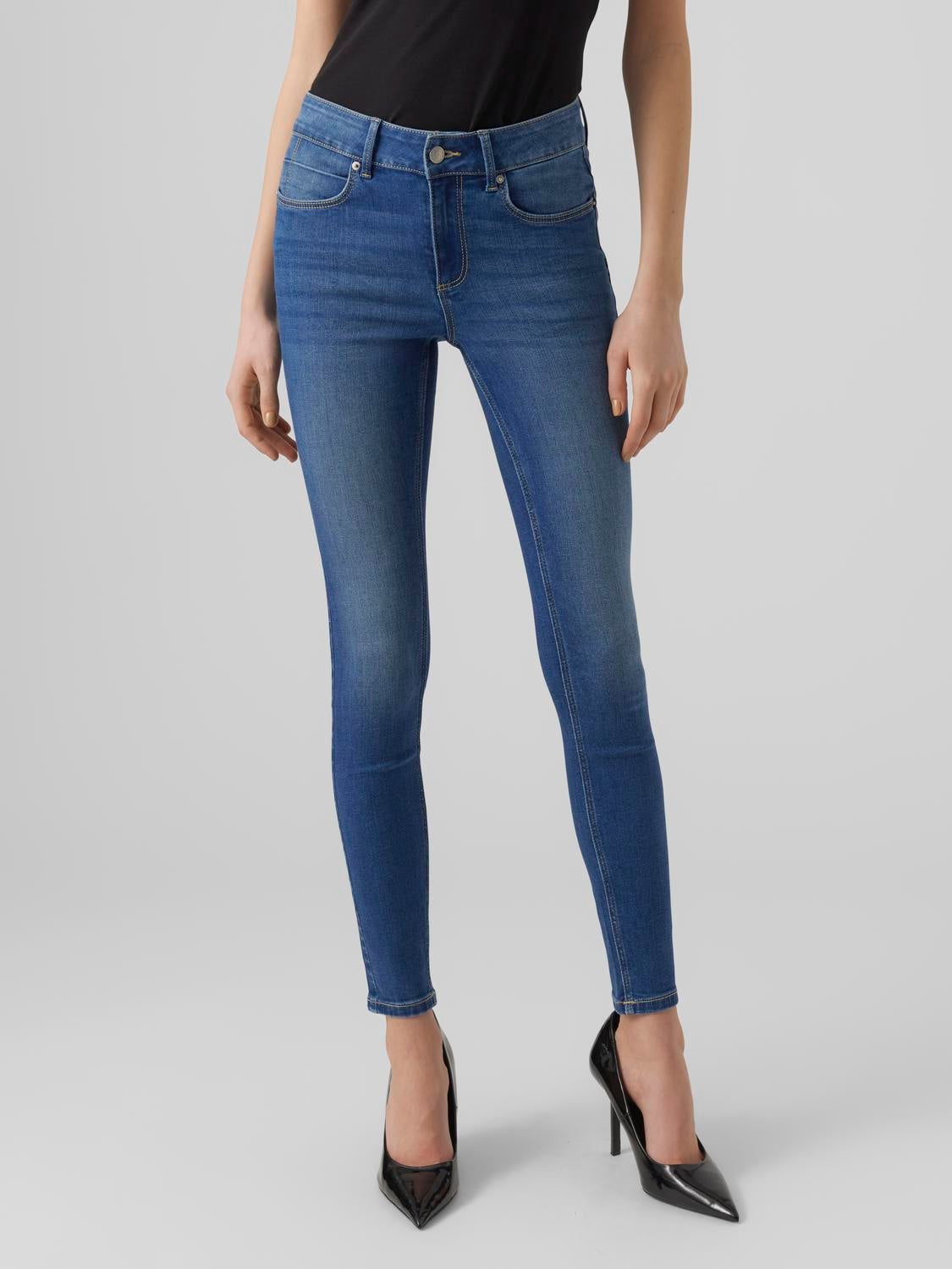 VMSELA Mid Rise Slim Fit Jeans