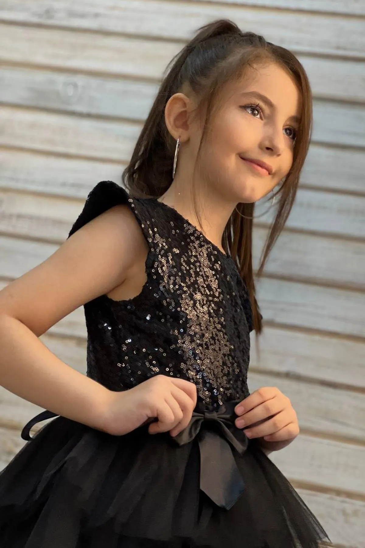 Riccotarz  Schwarzes, mit Pailletten besticktes Katkat-Abendkleid für Mädchen im Alter von 4–7 Jahren