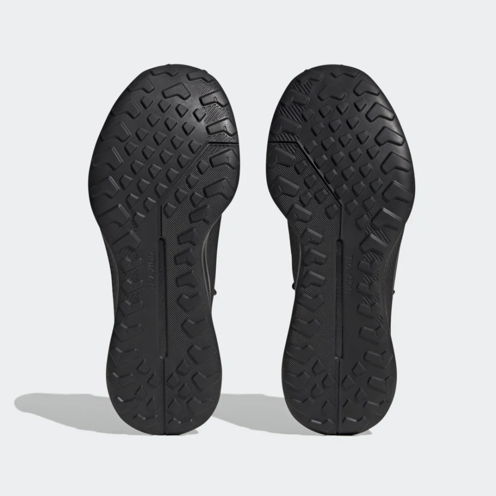 adidas Voyager 21 Slip On HEAT.RDY Travel HP8623 / schwarz