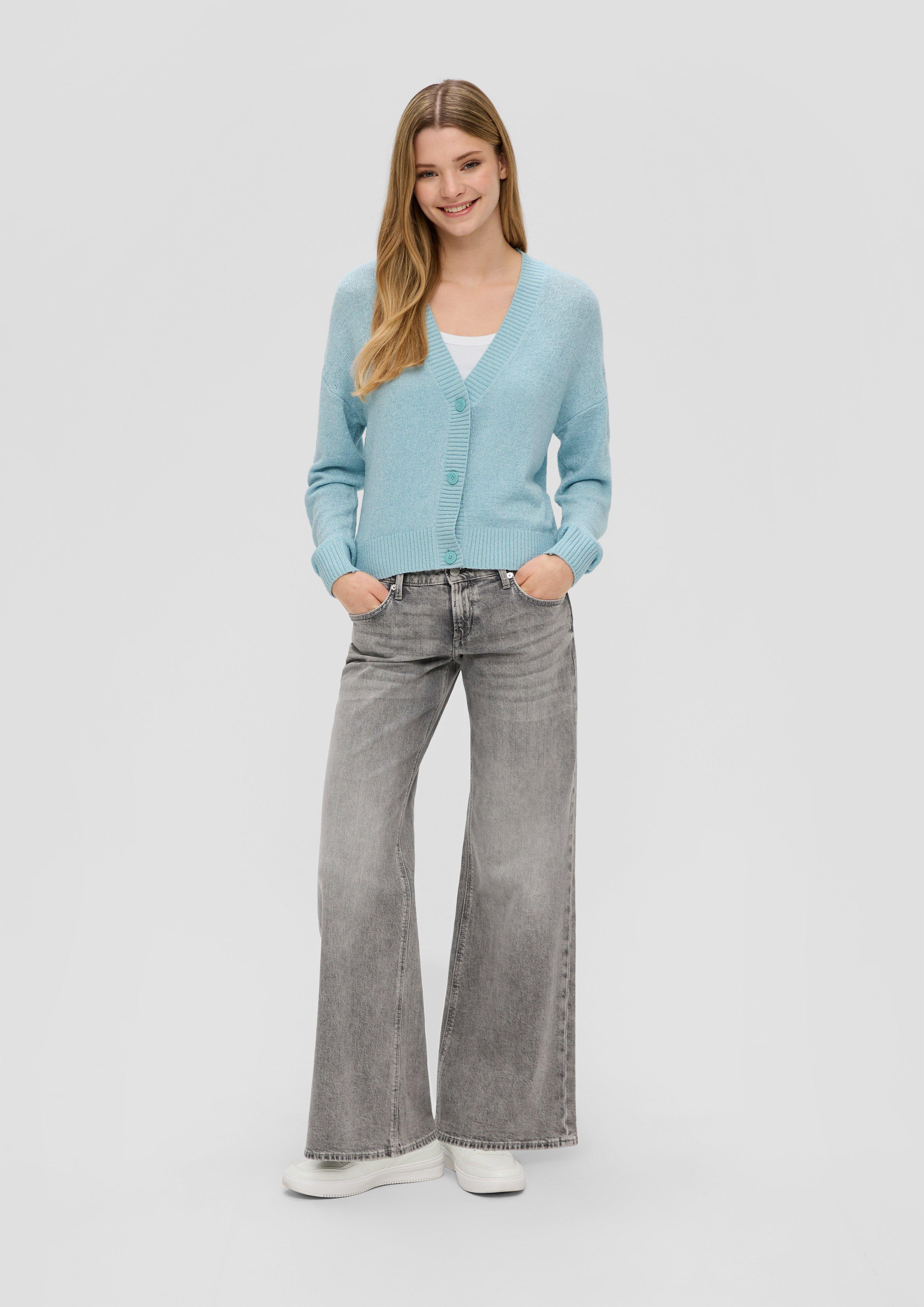 Verkürzte Strickjacke mit Knöpfen  2143199-6103