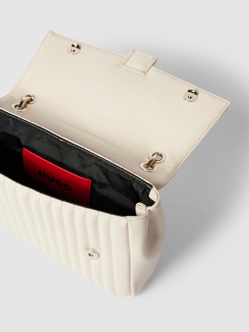 Umhängetasche mit Label-Detail in weiß