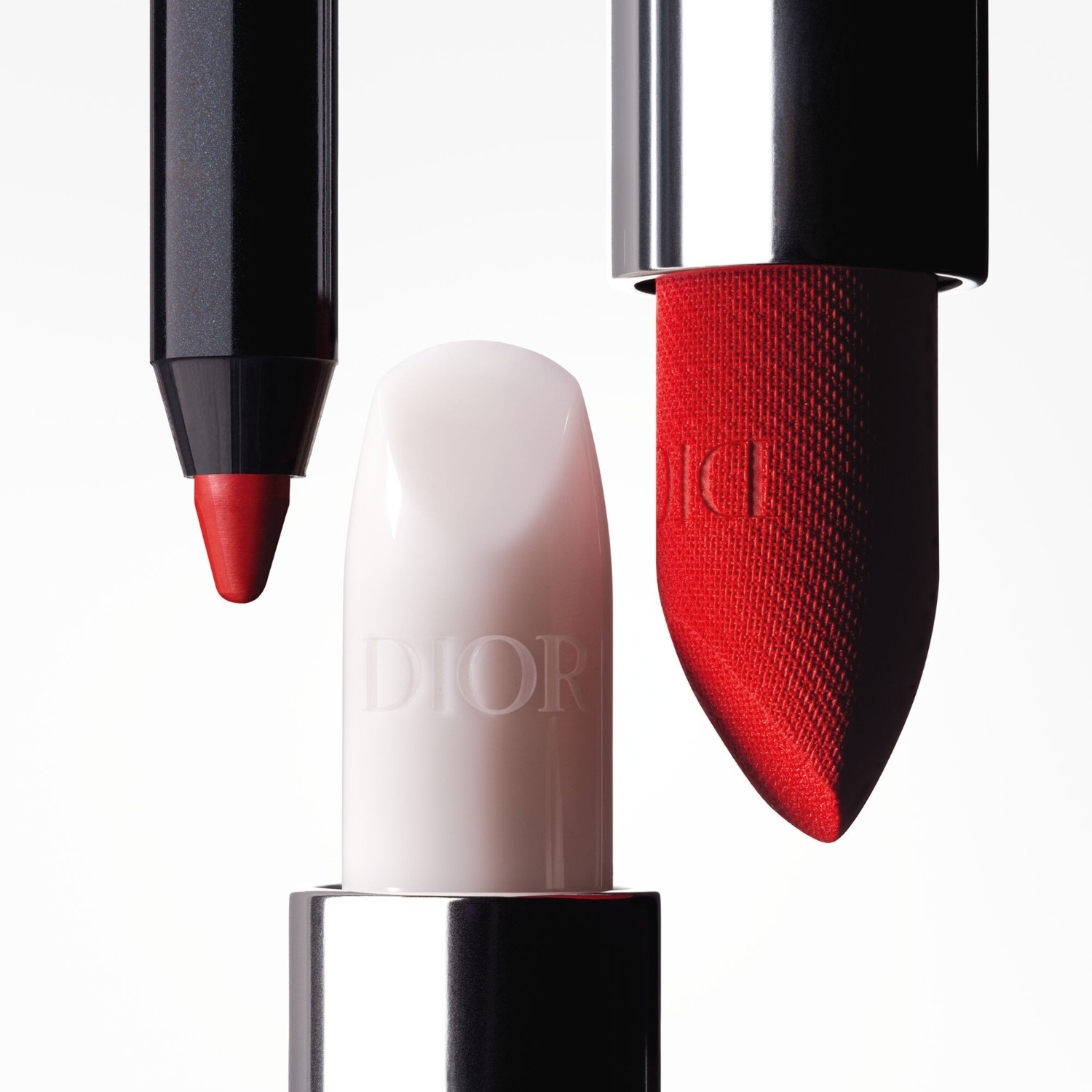 Delineador de labios DIOR de larga duración, a prueba de transferencia.