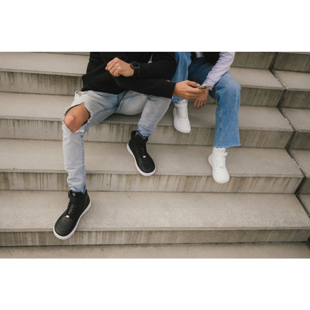 Be Lenka Barebarics Zing High Top All White knöchelhohe Barfußsneakers