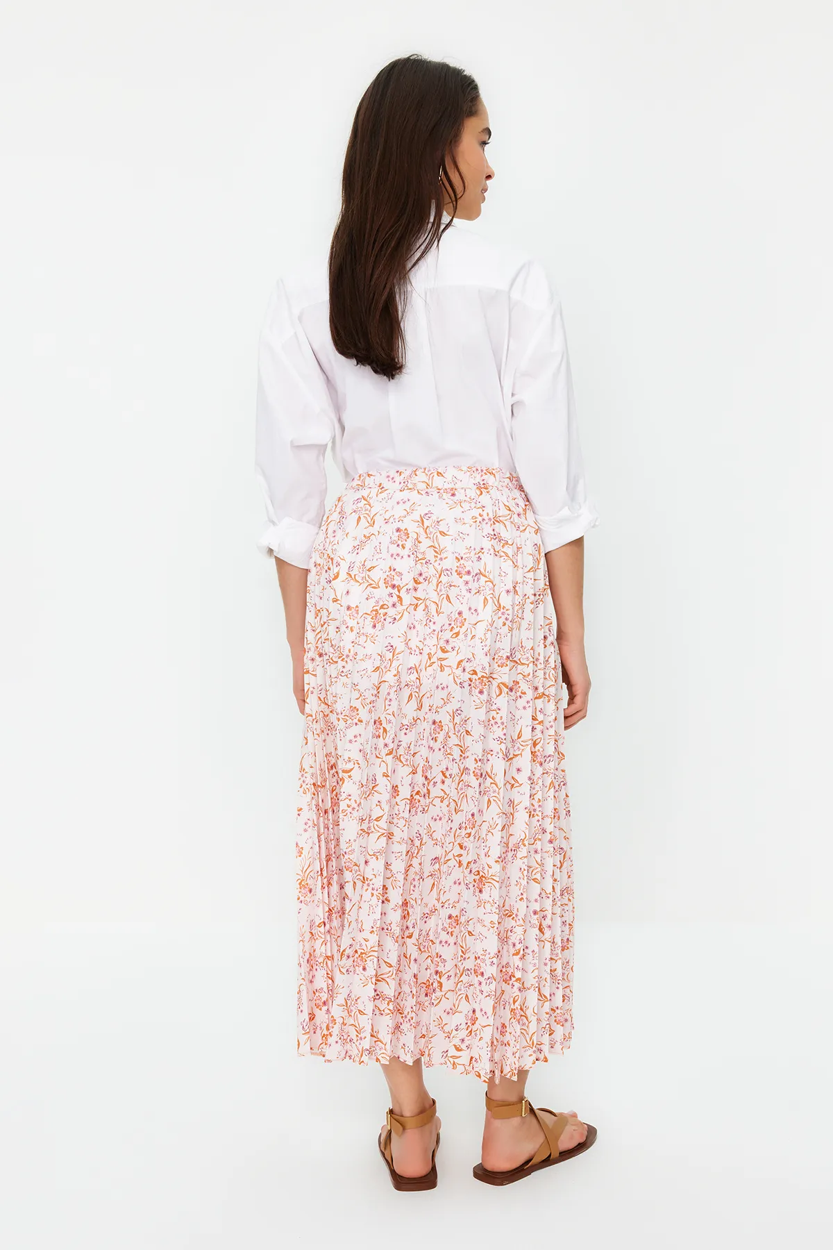 Trendyol Modest  Ecrufarbener gewebter Plisseerock mit Blumenmuster und elastischer Taille TCTSS23EE00018