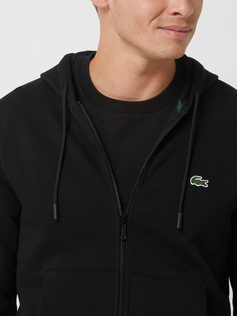 Classic Fit Sweatjacke mit Kapuze in schwarz