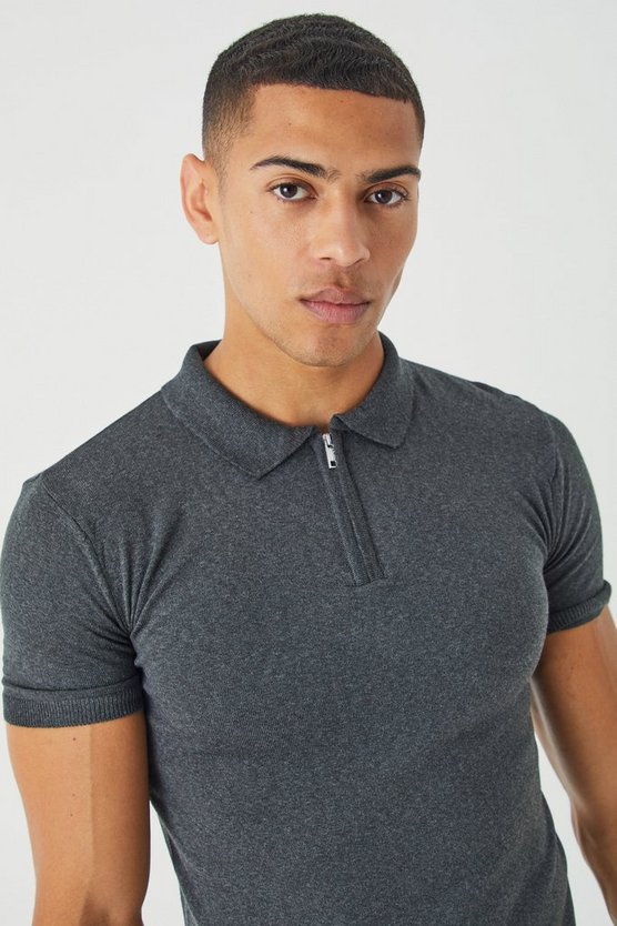 Kurzärmliges Muscle-Fit Poloshirt mit halbem Reißverschluss