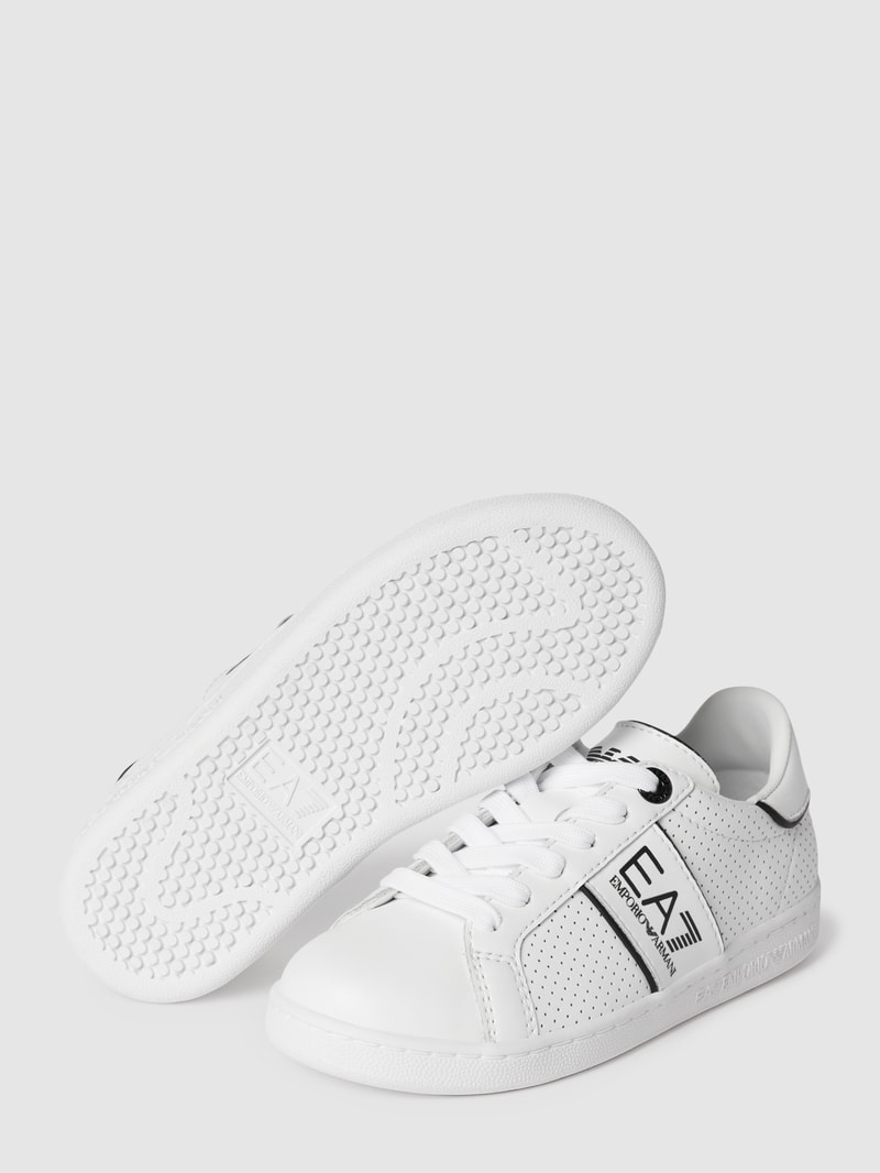Sneaker aus Leder Modell 'CLASSIC SEASONAL' in weiß