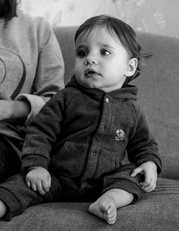 Combinaison grise à capuche-lunettes molleton bio bébé
