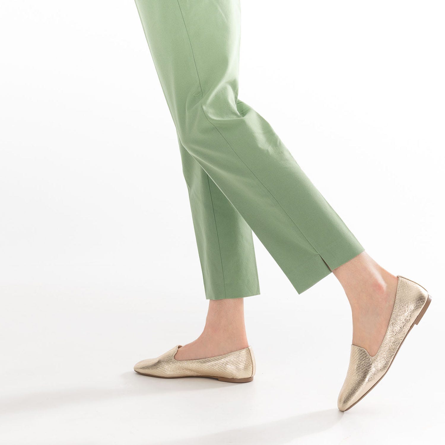 Slipper doré effet tressage