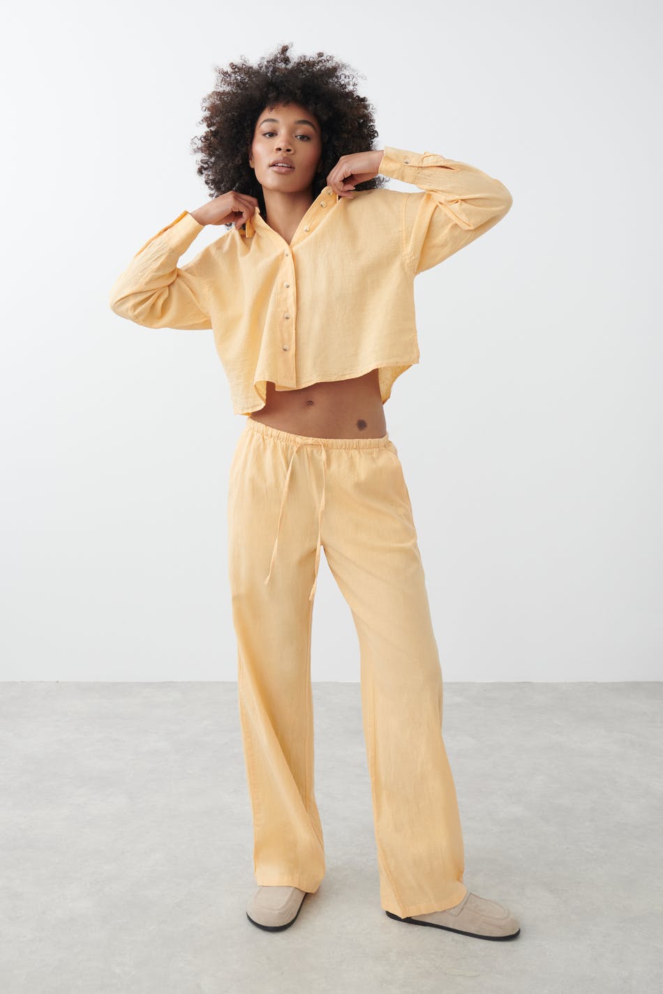 Linen blend trousers