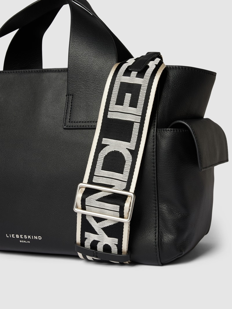 Shopper mit Label-Details Modell 'Sienna' in schwarz