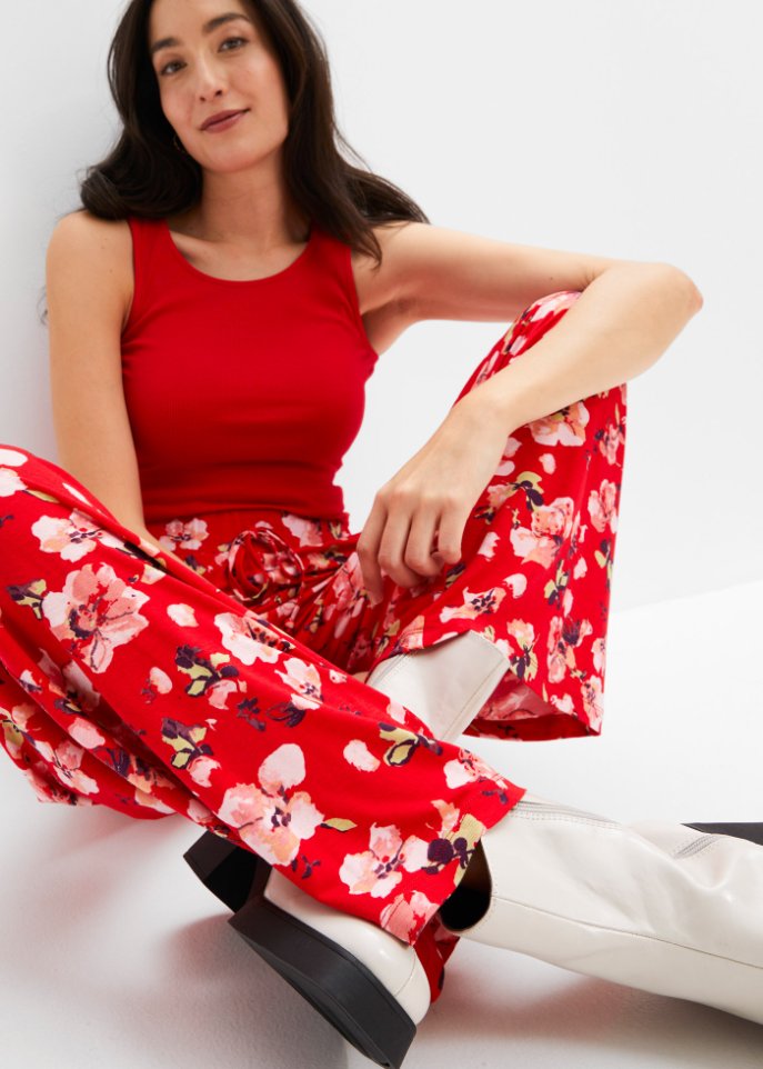 Shirthose mit weitem Bein aus nachhaltiger Viskose