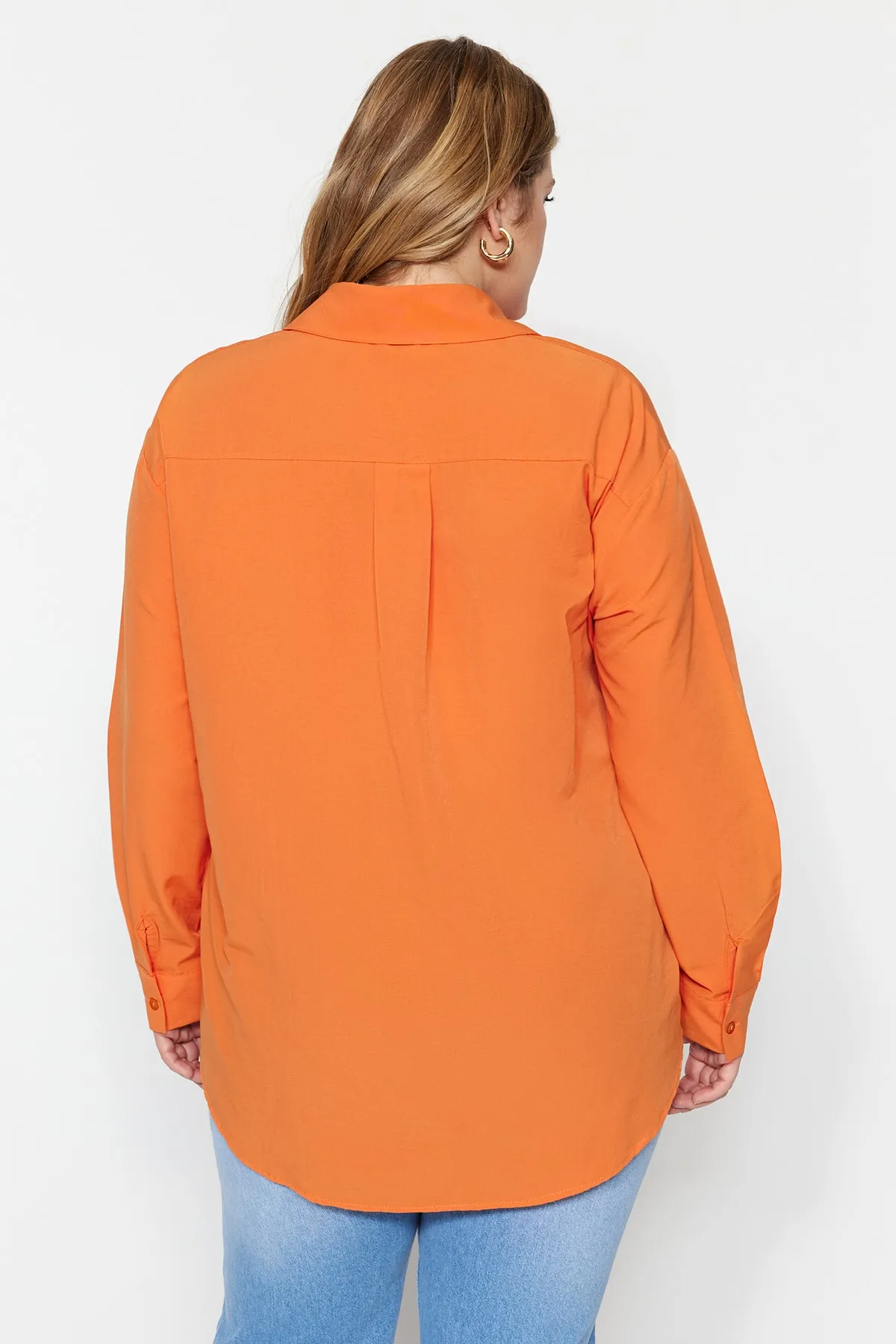 Trendyol Curve  Orangefarbenes Boyfriend-WebhemdTBBSS22GO0319