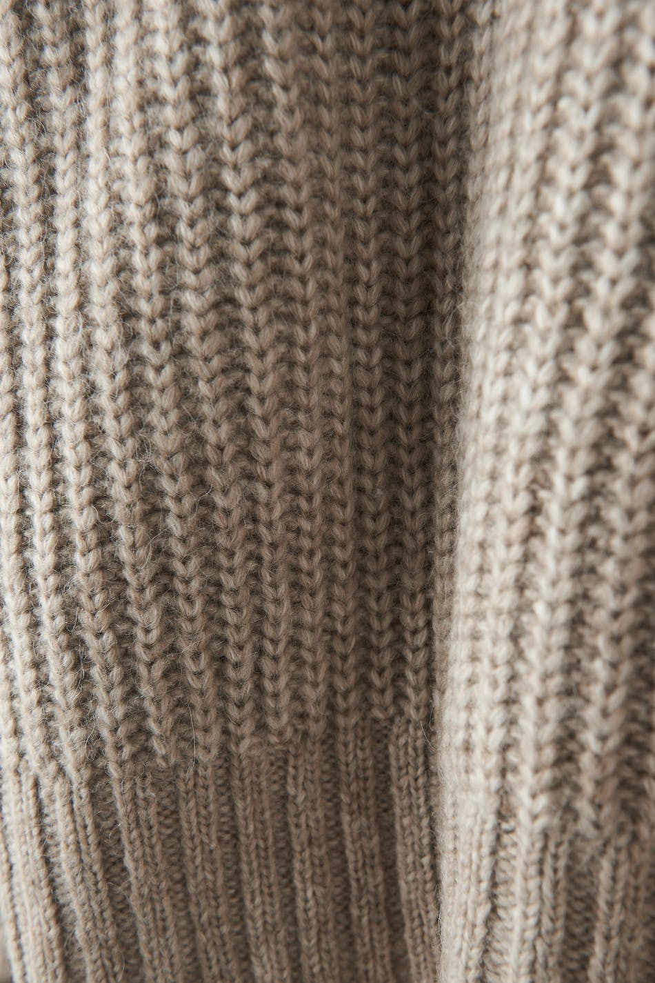 Clara knitted sweater