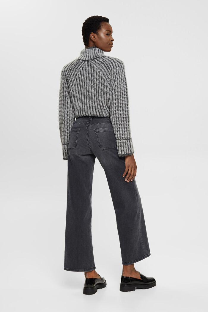 High-Rise-Jeans mit weitem Bein