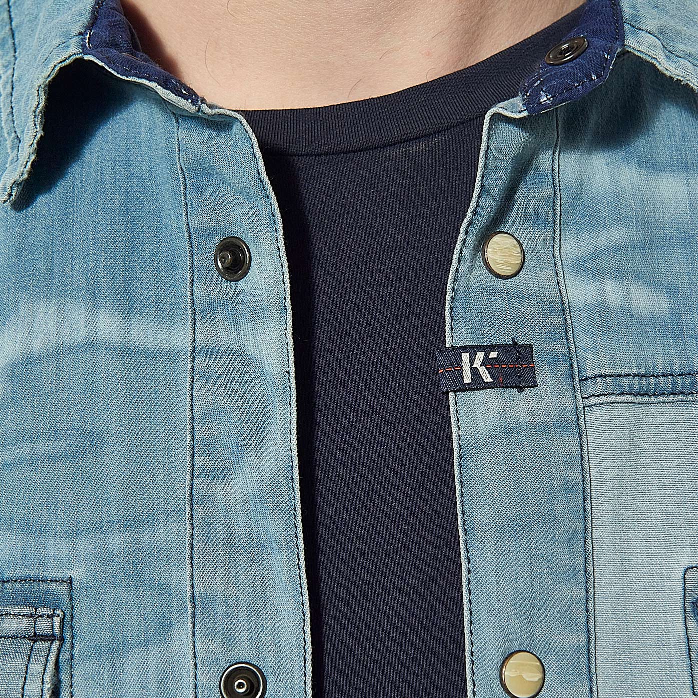 AERO  Chemise en jean camouflage Homme