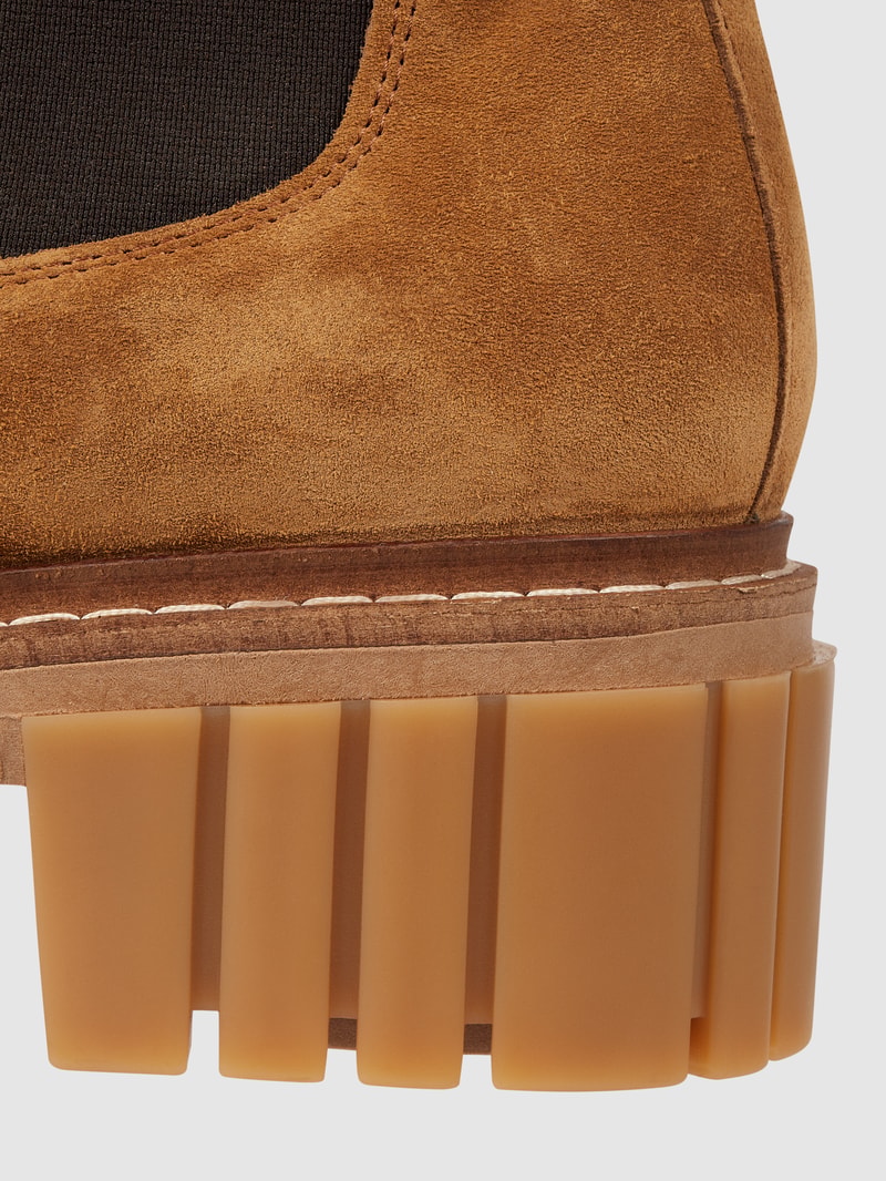 Chelsea Boots aus Veloursleder in camel
